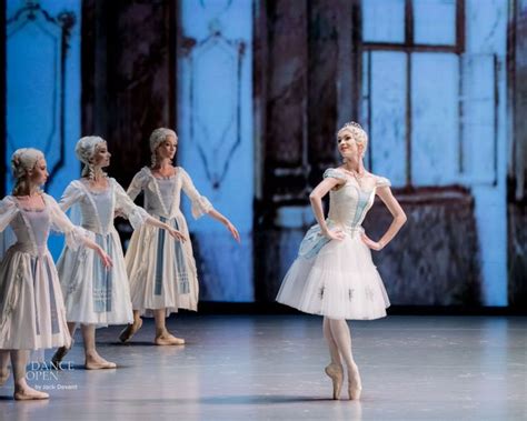 Olga Smirnova And Semyon Chudin In Marco Spada Jack Devant Ballet