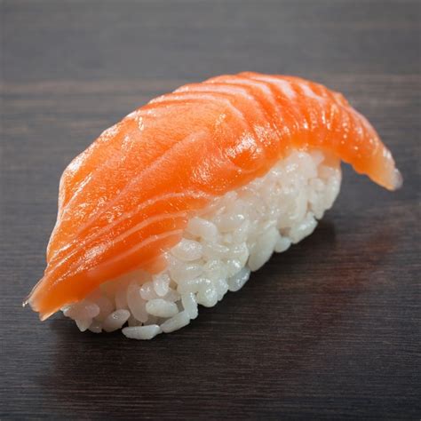 Calories In A Salmon Sushi Roll - Design Corral