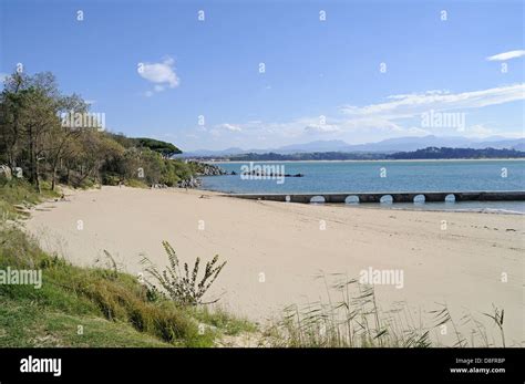 Playa De Bikinis Fotos Und Bildmaterial In Hoher Aufl Sung Alamy