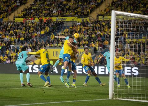 Las Palmas Barcelona Spanish Championship Th Round Match