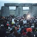 Stonehenge Welcomes 8 000 Visitors for Summer Solstice Engoo 每日新聞