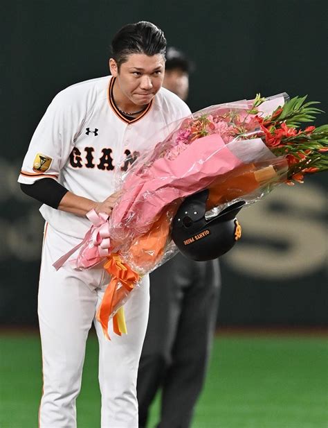 巨人・坂本が2000安打達成 プロ野球53人目 右打者では最年少 写真特集1314 毎日新聞