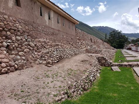 Palacio De Huayna Capac En La Ciudad Urubamba