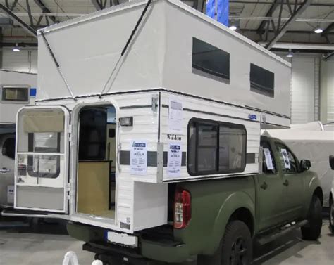 5 Best Pop Up Campers For Toyota Tundra (With Video Tours) - Camper Grid