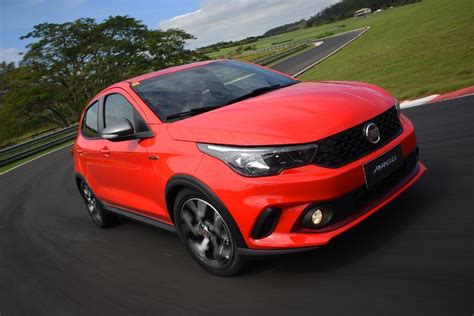 Fiat Argo Chega Linha Esp Nas Vers Es E