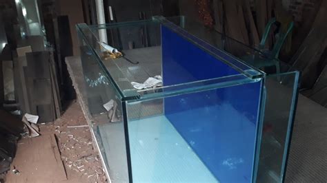 Pembuatan Aquarium Filter Blakang Model Skat Ukuran 80x50x50 Kaca