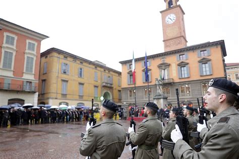 Viva Il Tricolore E La Democrazia Le Celebrazioni VIDEO Reggionline