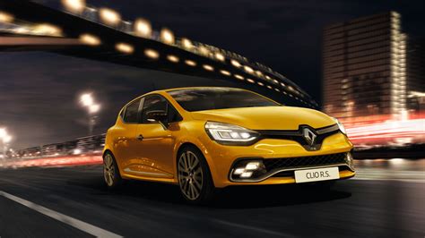 Longe do Brasil Renault Clio de nova geração já tem data de estreia