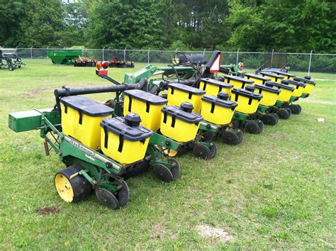 John Deere 7300 Planting And Seeding Planters John Deere Machinefinder