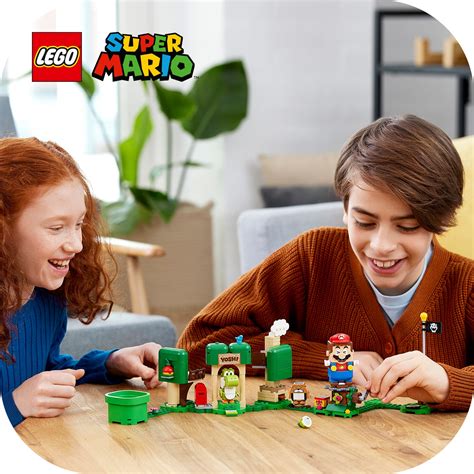 71406 LEGO Super Mario Yoshi’s Gift House Expansion Set