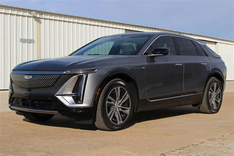 2023 Cadillac Lyriq Rwd Debut Edition For Sale Cars And Bids