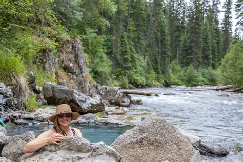 A Practical Guide To Hot Springs Etiquette Bearfoot Theory