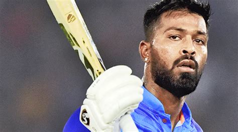 3 Reasons Why Hardik Pandya Is A Better Captain Than Rohit Sharma