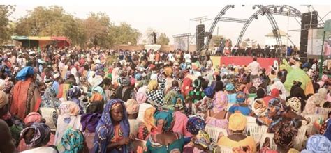 Meeting Dinvestiture De Macky Sall K Dougou Ousmane Sylla R Ussit