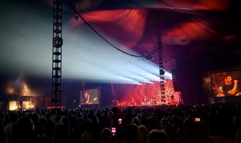 Zeltfestival Ruhr Rund 80 000 Besucher Innen In Der Ersten Festivalhälfte Lokalklick Eu