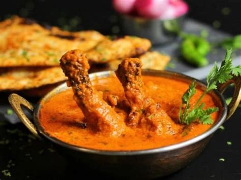 14 Legendary Places For The Best Butter Chicken in Delhi - My Yellow Plate