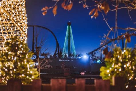 Six Flags Great America’s 'Holiday in the Park Lights' returns as ...