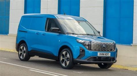 Esta es la Ford E Transit Courier la furgoneta eléctrica diseñada para