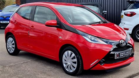 Toyota Aygo X Play Vvt I Dr In Pop Red K Miles