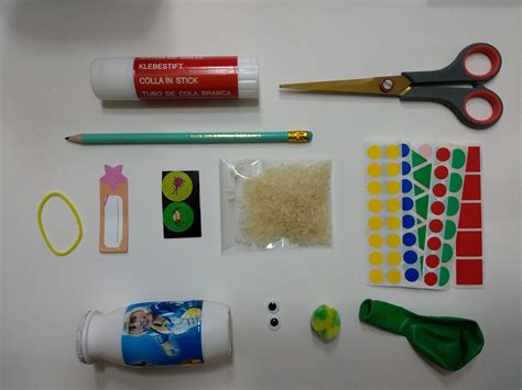 Maraca Con Material Reciclado 9