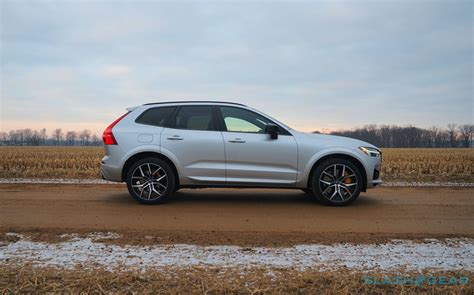 2021 Volvo XC60 T8 Polestar Review - A Hotter Plug-In Hybrid