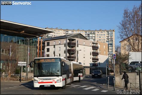 Iveco Bus Urbanway Keolis Lyon Tcl Transports En C Flickr