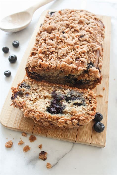 Homemade Blueberry Crumb Cake Recipe