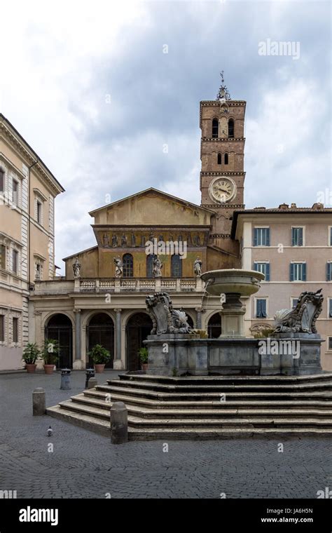 Our Lady Of Trastevere Hi Res Stock Photography And Images Alamy