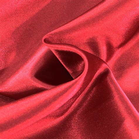 Satin de polyester élasthanne Framboise vendu au mètre