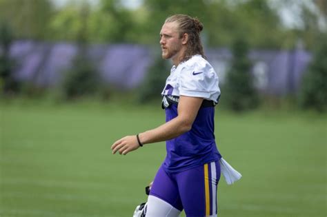 Vikings Tight End Tj Hockenson Vows To Be Ready For Sept 10 Season