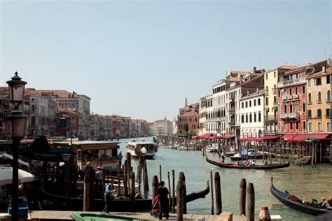 Wallpaper Window City Street Italy Water Building Love Sky