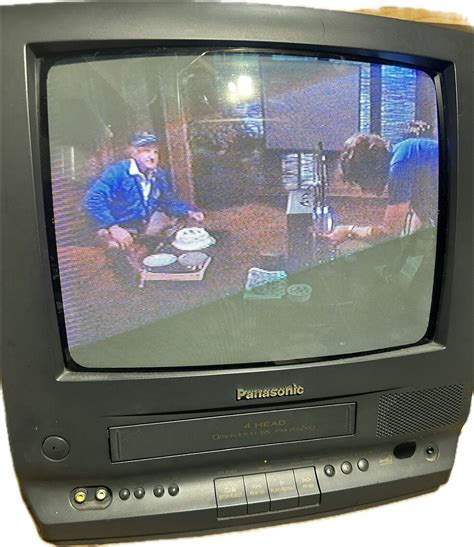 Panasonic 13 CRT TV VCR Combo AM FM Radio PV M1368 Retro Gaming W