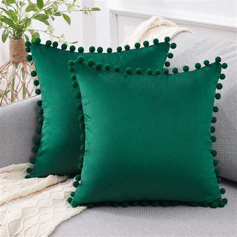 Top Finel Velvet Decorative Throw Pillow Covers With Pom Pom Cushion