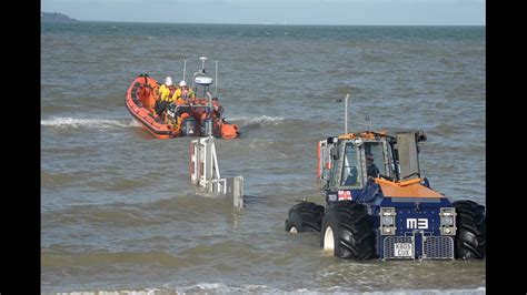 Stan Visits Whitstable Rnli Rnli