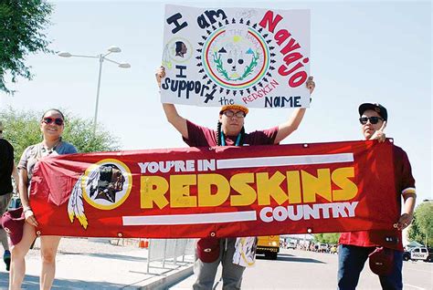 Redskins protest brings out pro, con viewpoints - Navajo Times