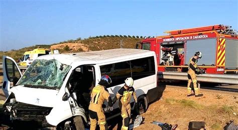 Un Muerto Y Seis Heridos Entre Ellos Cuatro Menores En Un Accidente En La A 23