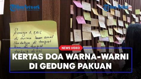 BIKIN HARU Gedung Pakuan Dihiasi Kertas Warna Warni Berisi Doa Untuk