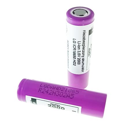 Set 2 Acumulatori 18650 Li Ion 3 6V 2000mAh 25A LG 12652 In Cutie