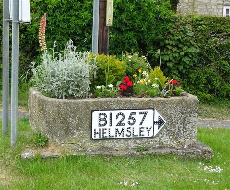 Road Sign On The B1257 Hovingham © Jthomas Geograph Britain And Ireland