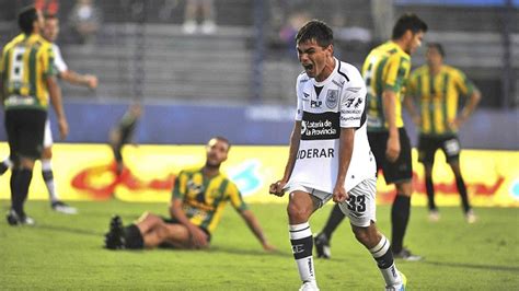 Gimnasia lo dio vuelta con autoridad y goleó a Aldosivi en El Bosque