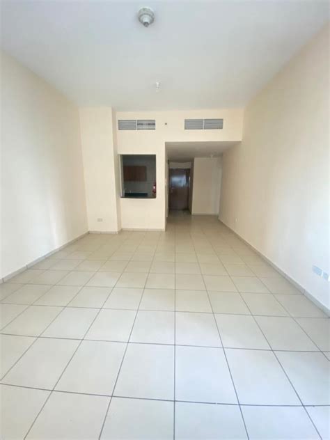 Apartment/Flat: 2 BHK for Rent in Ajman One Tower with Parking ...