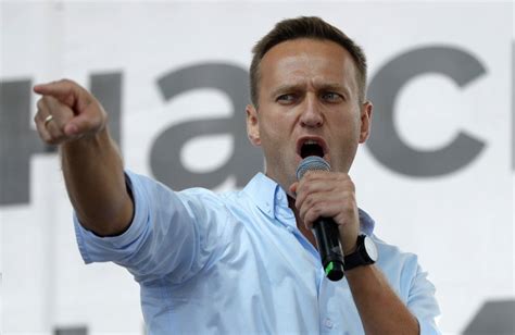 Man Against The Machine Aleksei Navalny Russian Society And The