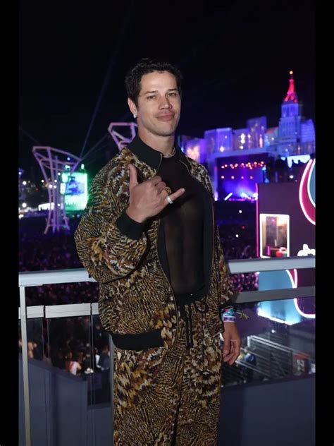 Jose Loreto Pelado Fotos nude vazadas do ator nu no onlyfans Audiência da TV