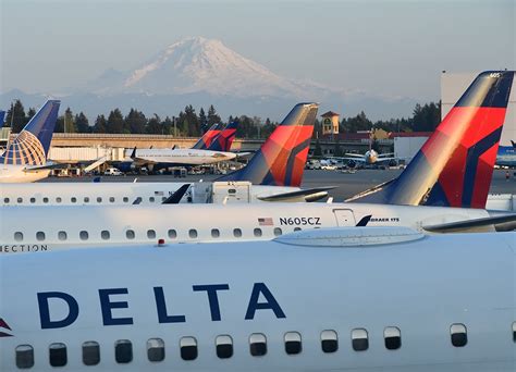 A history of Delta in Seattle, Alaska Airlines' hometown - The Points Guy