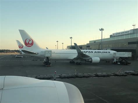 Review: Japan Airlines Business Class 787 Dallas To Tokyo | One Mile at ...