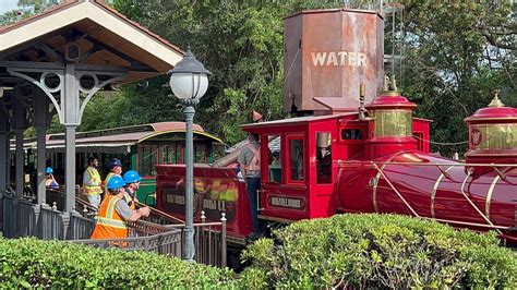 PHOTOS, VIDEO: Walt Disney World Railroad Begins Testing New Track and ...