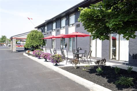 Comfort Inn Belleville - InnVest | InnVest