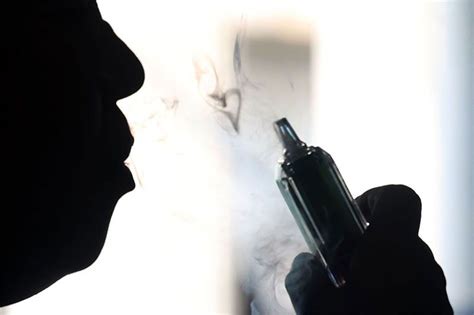 BOC Seizes P5 Billion Smuggled Vapes Philstar