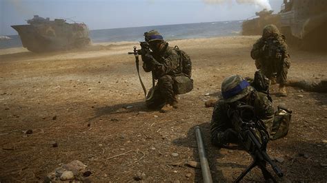 americas military    fighting force   world