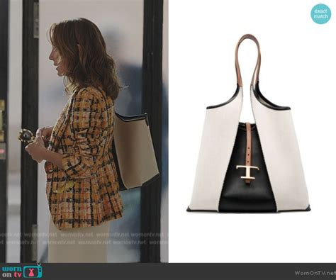 Wornontv Sylvies Coin Necklace On Emily In Paris Philippine Leroy